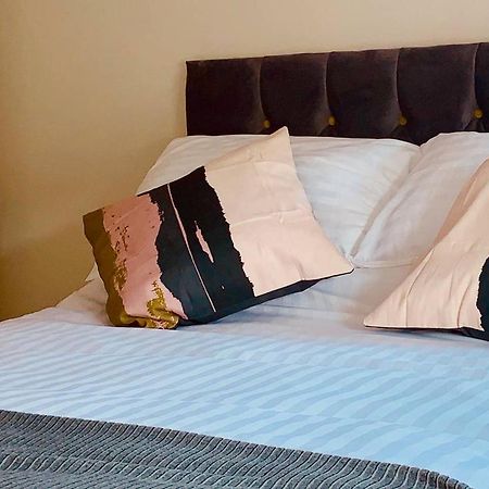 Ebor. *Cosy*homli*Parking*Wifi*Smart Villa Belfast Exteriör bild