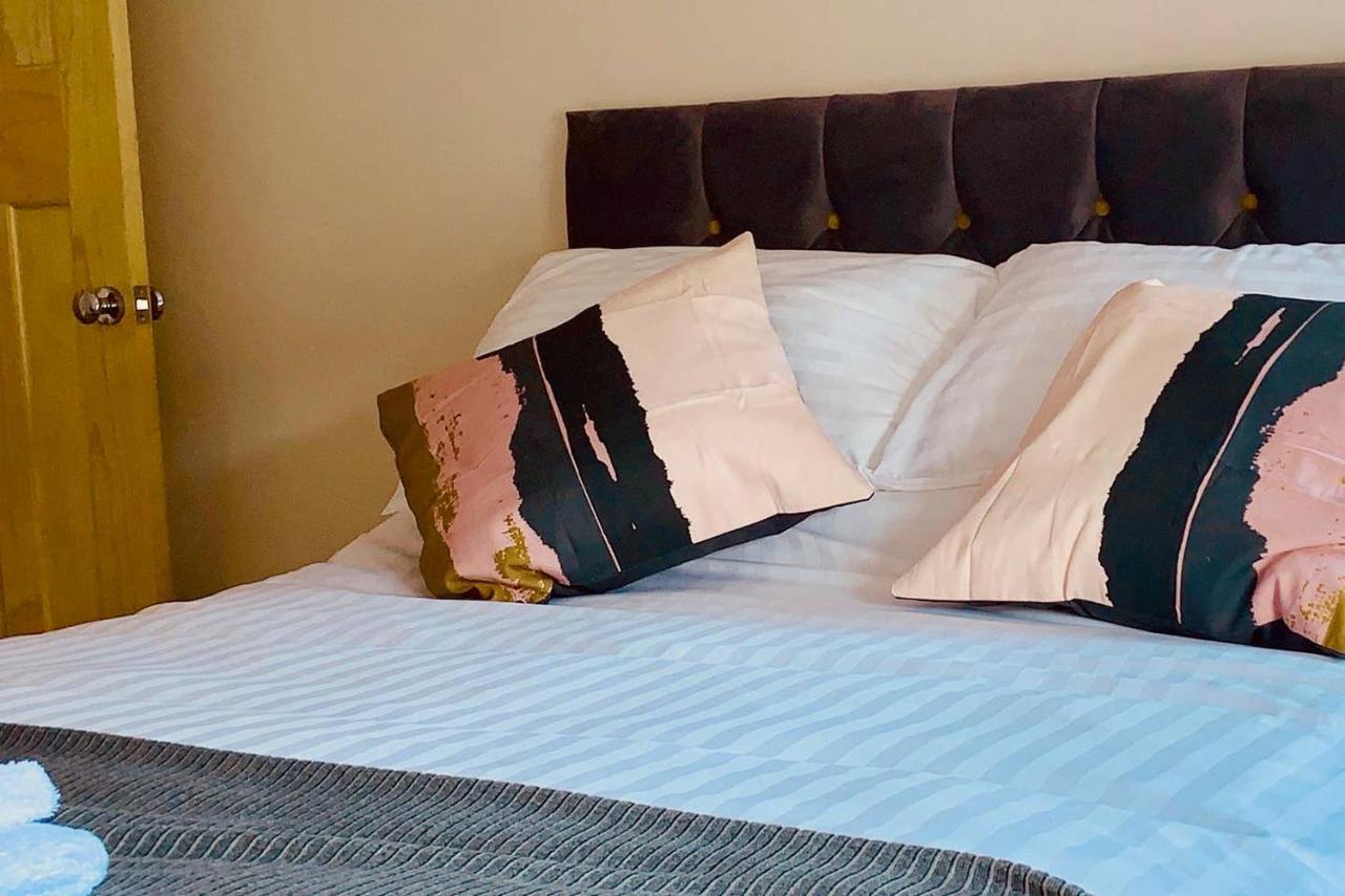 Ebor. *Cosy*homli*Parking*Wifi*Smart Villa Belfast Exteriör bild